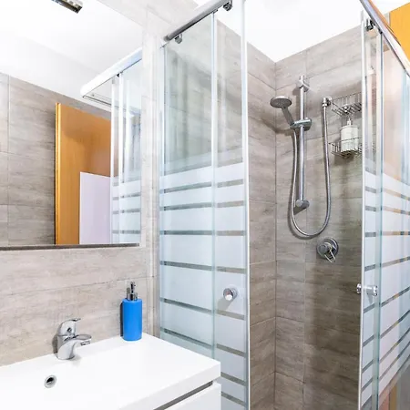 아파트 2bd Flat Near Cathedral 코모